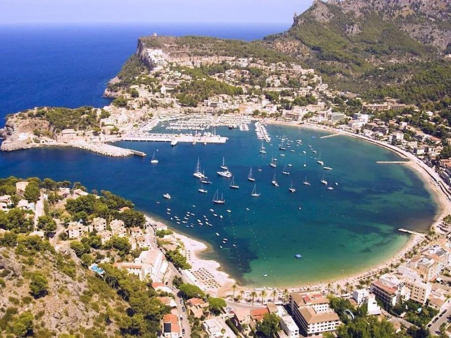 Casa Suliar Mit Gemeinschaftspool Und Panoramahafenblick Villa Puerto de Sóller